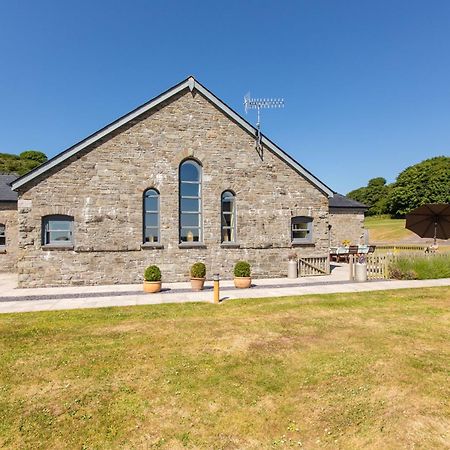 The Big Barn Villa Kidwelly Ngoại thất bức ảnh